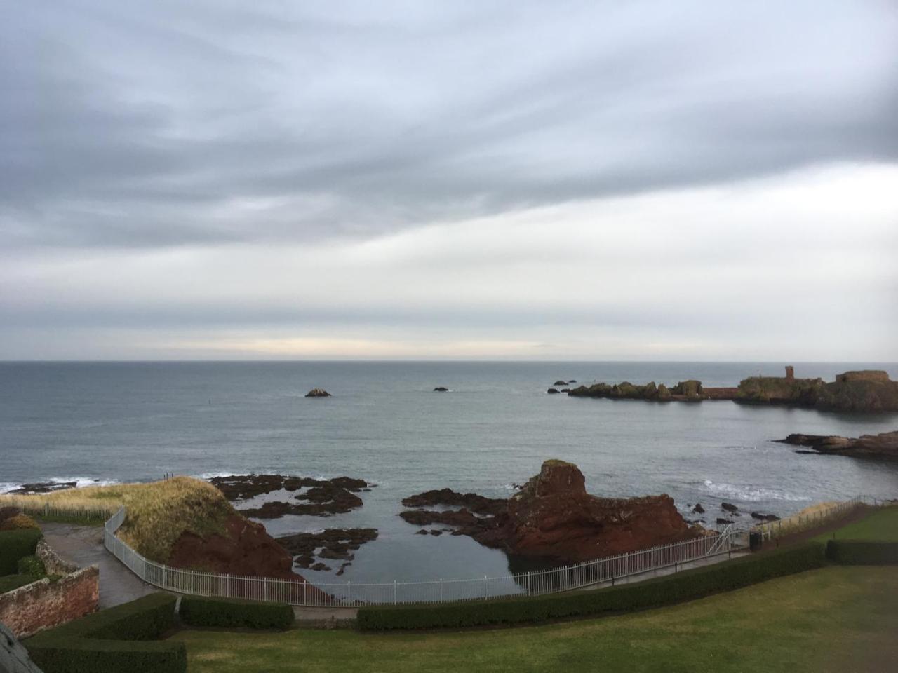 Hotel The Rocks Dunbar Exteriér fotografie